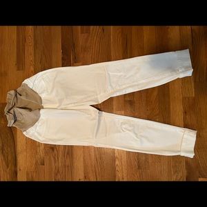 Jessica Simpson maternity jeans Sz M